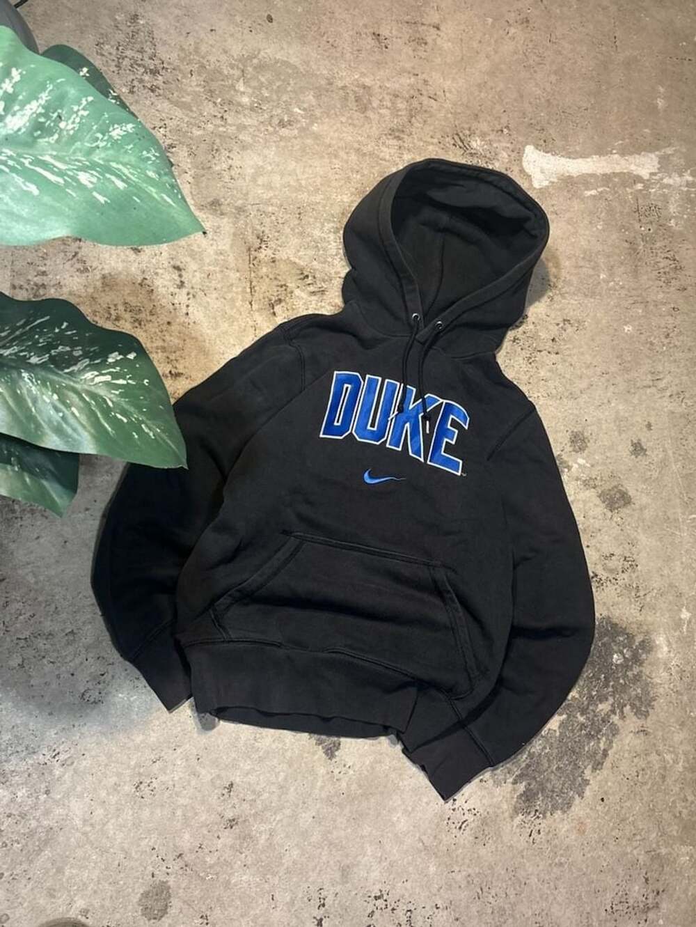 Nike Duke Blue Devils Hoodie Size S Black Center Swoosh College Pullover